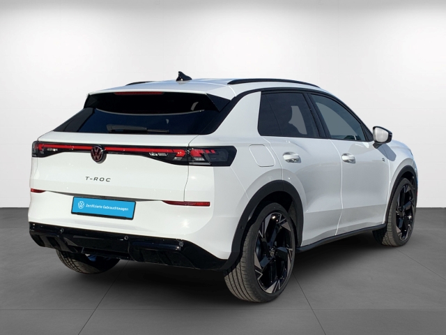 T-Roc 1.5 eTSI R-Line HUD Navi Area View Matrix