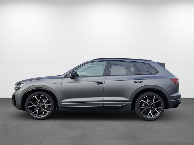 Touareg 3.0 TDI 4M R-Line Pano AHK 22'' Luftfed.