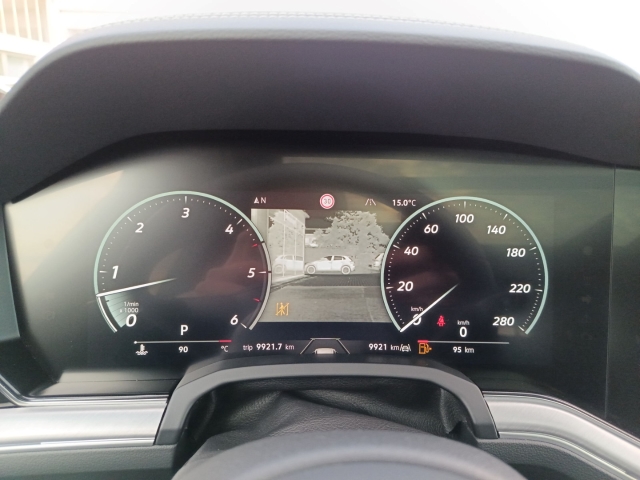 Touareg 3.0 TDI 4M R-Line Pano AHK 22'' Luftfed.