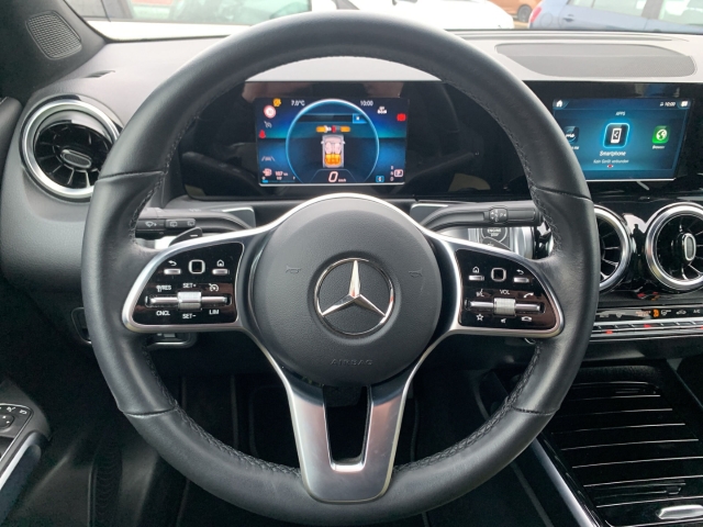 GLB 200 Progressive Navi LED SHZ Kamera GRA