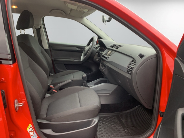 Fabia 1.0 MPI Cool Edition DAB Klima Freisprech.