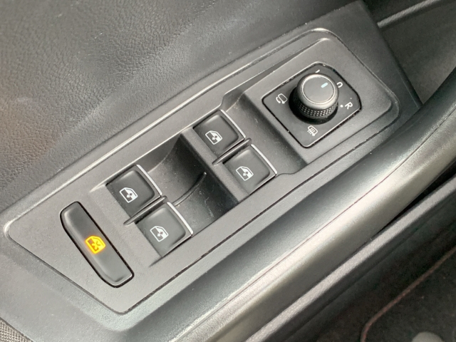 T-Roc 1.5 TSI Sport Navi ACC App-Connect SHZ