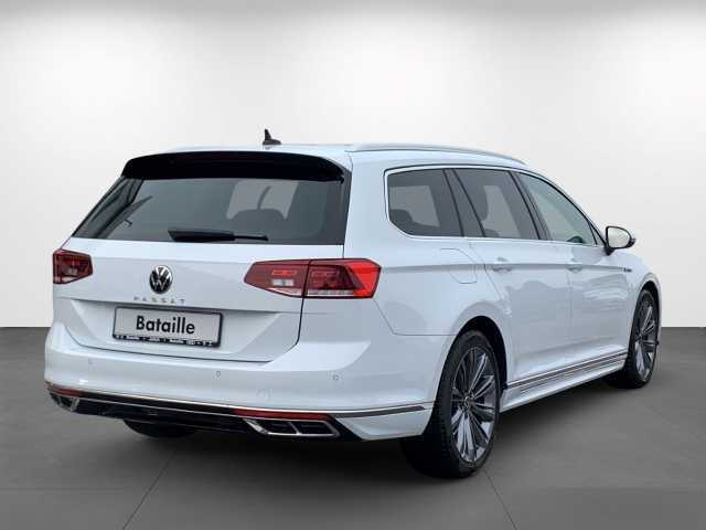 Passat Variant 2.0 TDI R-line AHK Navi R-Kam.