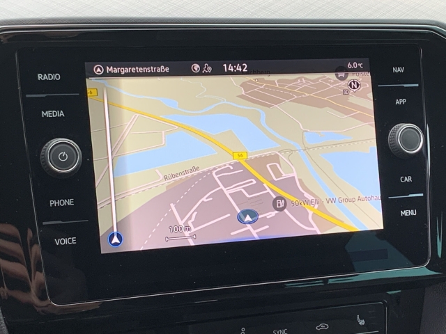 Passat Variant 2.0 TDI R-line AHK Navi R-Kam.