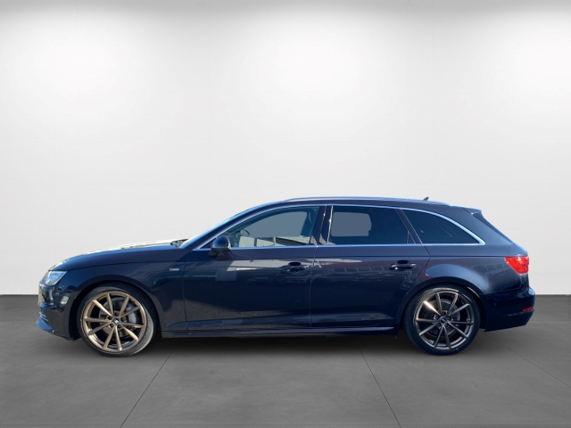 A4 Avant 2.0 TDI S-line AHK Panodach Navi Matrix