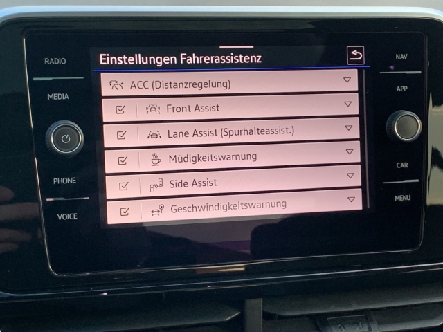 T-Roc 2.0 TSI 4M R-Line Pano Navi ACC Kamera SHZ