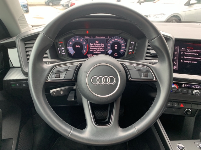 A1 Sportback 1.0 TFSI advanced LED SHZ PDC Klima