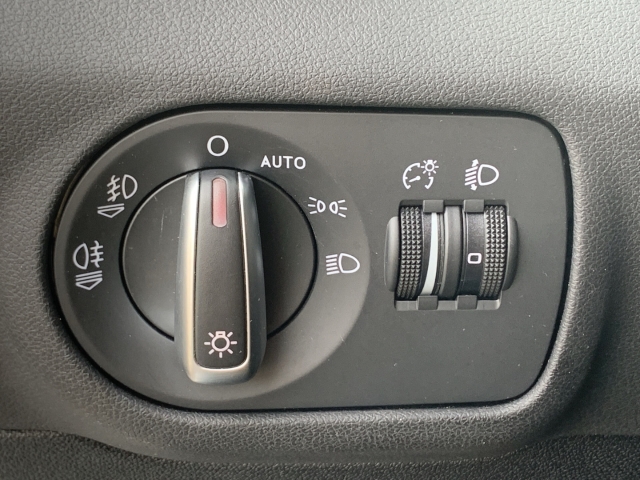 A1 Sportback 1.6 TDI sport Klima PDC Regensensor