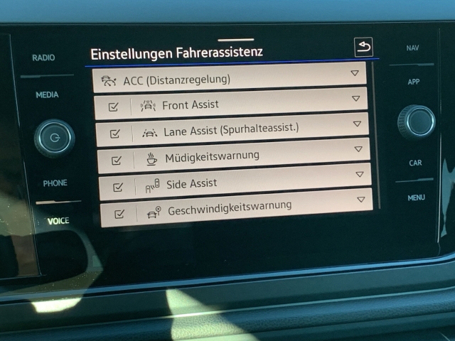 Taigo 1.5 TSI R-Line Navi Matrix Kamera ACC SHZ