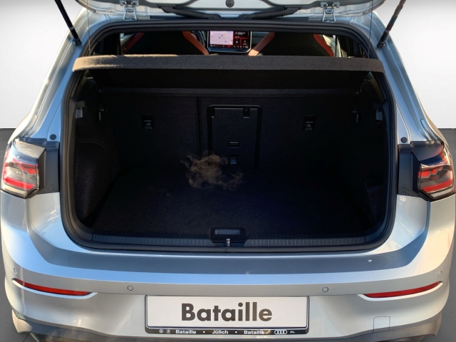 Golf GTI VIII 2.0 TSI DCC HarmanKardon IQ.Light