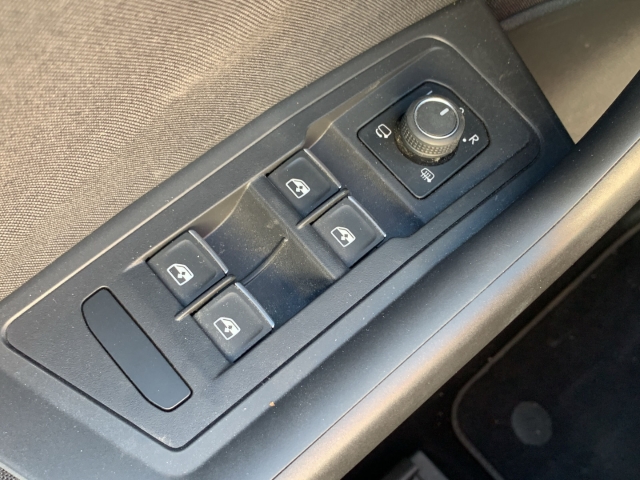 T-Roc Cabriolet 1.5 TSI Active AHK ACC Navi LED