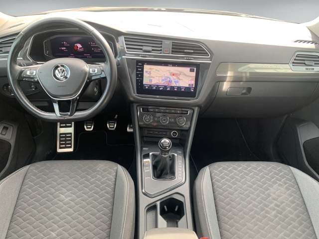 Tiguan 2.0 TDI Join AHK HUD StandHZG Pano Navi