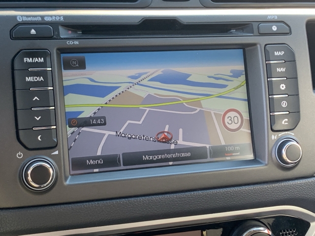 Rio 1.4 Spirit Navi SHZ LenkradHZG Rückfahrkam.