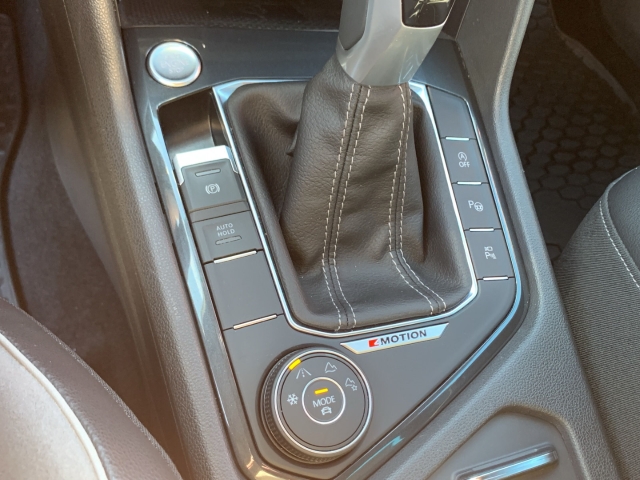 Tiguan 2.0 TDI 4M R-Line AHK Navi 360 Kamera