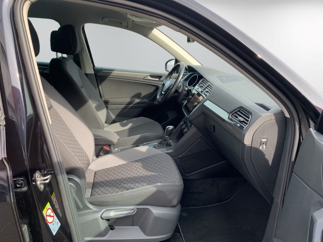 Tiguan 2.0 TDI Join AHK Navi ACC SHZ Kamera