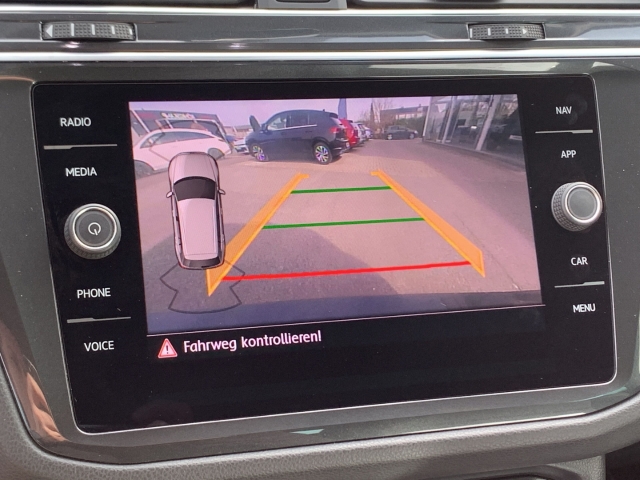 Tiguan 2.0 TDI Join AHK Navi ACC SHZ Kamera