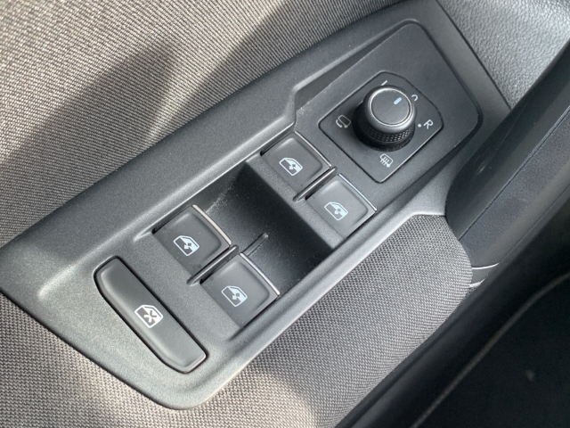 Tiguan 2.0 TDI Join AHK Navi ACC SHZ Kamera