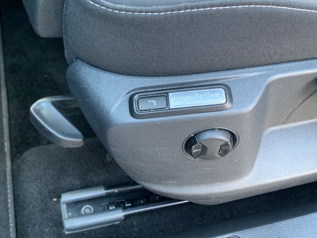 T-Roc 2.0 TSI 4M R-Line Pano Navi Massagesitze