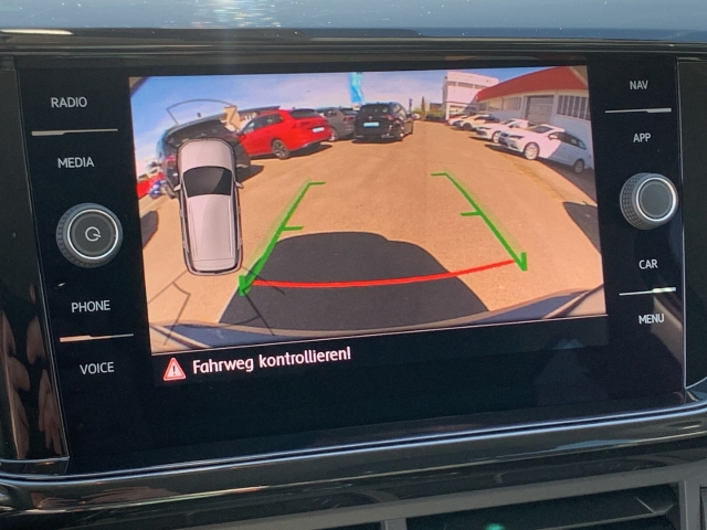 T-Cross 1.0 TSI Navi SHZ ACC Kamera GJR