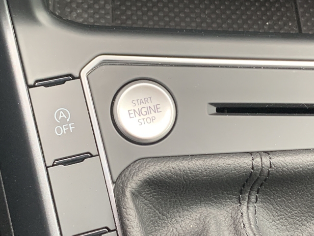 Taigo 1.0 TSI R-Line DSG Navi LED SHZ Kamera