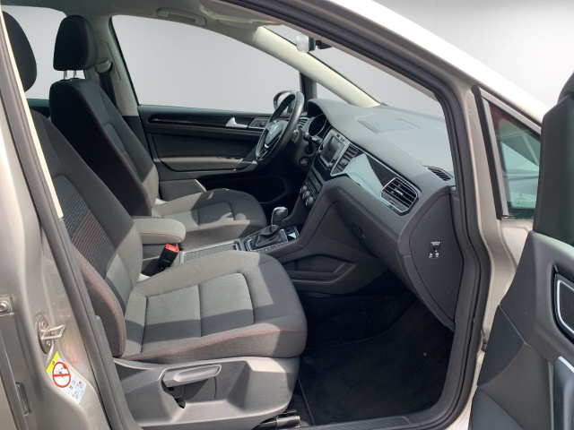 Golf Sportsvan 1.4 TSI Sound DSG AHK Navi SHZ