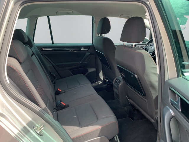 Golf Sportsvan 1.4 TSI Sound DSG AHK Navi SHZ