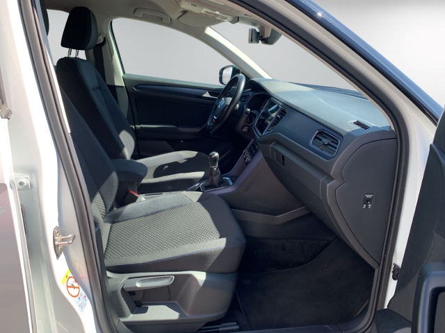 T-Roc 1.0 TSI United Navi ACC SHZ Kamera App-Con.
