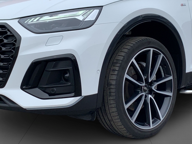 Q5 Sportback 2.0 TDI quattro S-line Pano StandHZG