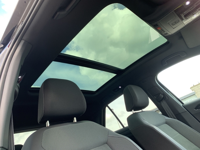 T-Roc 2.0 TSI 4M R-Line Pano Navi Massagesitze