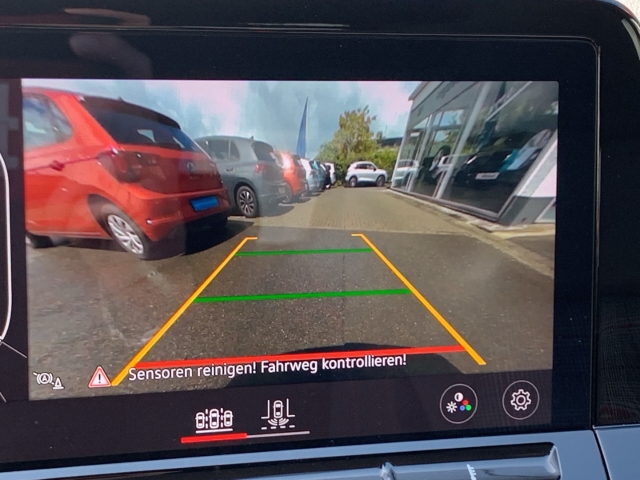 Golf GTI VIII 2.0 TSI Navi ACC Kamera Side-Assist
