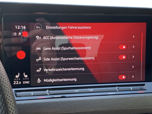 Golf GTI VIII 2.0 TSI Navi ACC Kamera Side-Assist