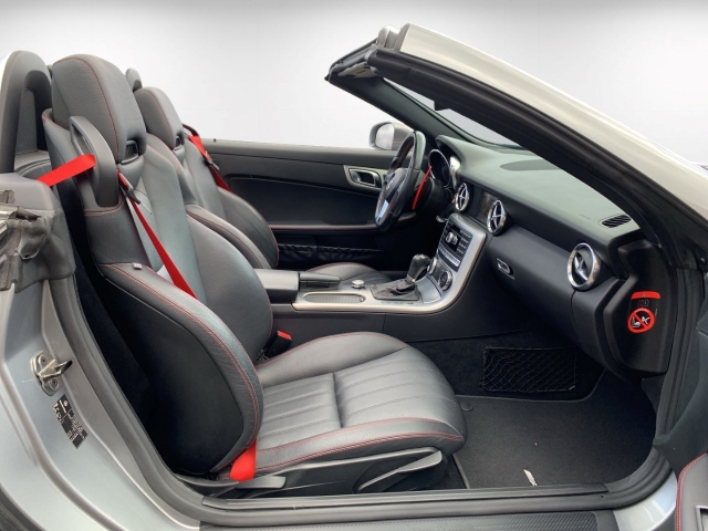 SLK 200 AMG-Line Navi Leder Klima SHZ Temp PDC