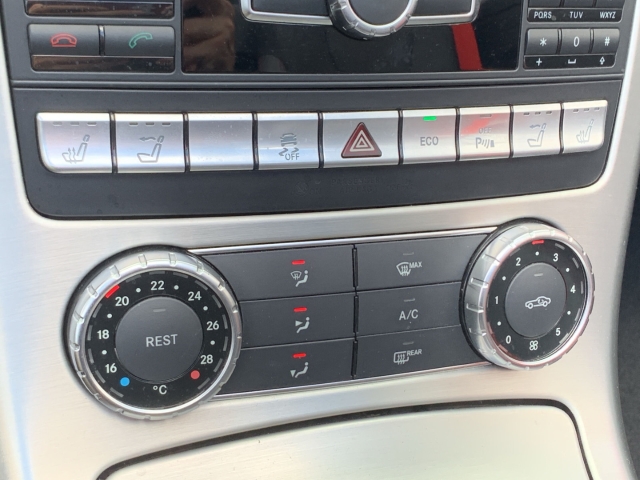 SLK 200 AMG-Line Navi Leder Klima SHZ Temp PDC