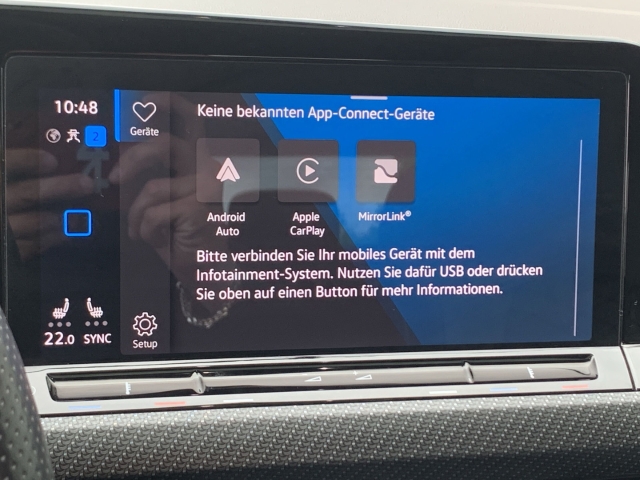 Golf VIII 1.5 TSI R-Line AHK Pano Navi ACC SHZ