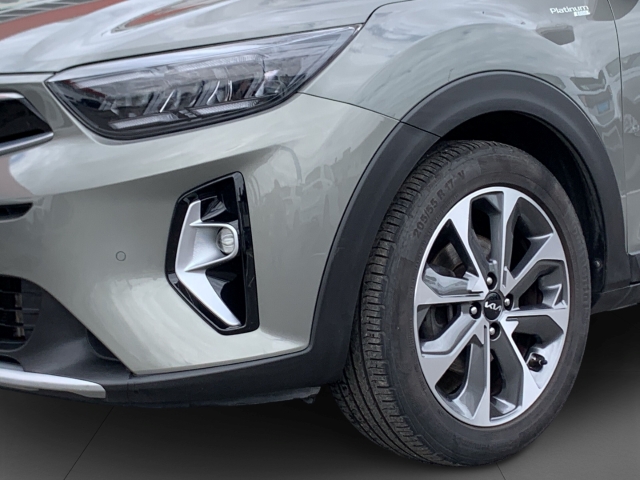 Stonic 1.0 T-GDI Mild-Hybrid Platinum Edition