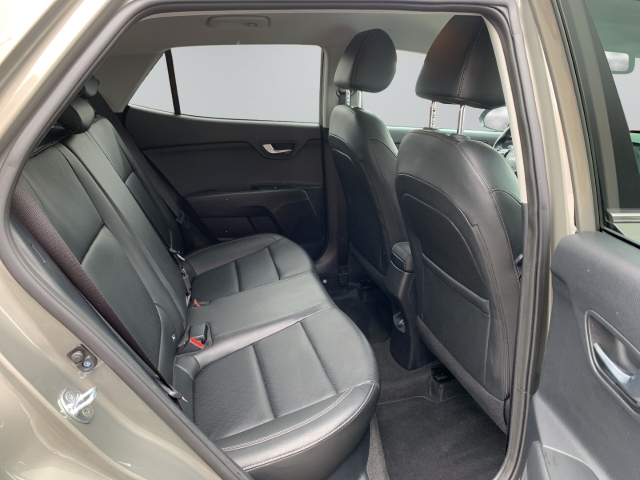 Stonic 1.0 T-GDI Mild-Hybrid Platinum Edition