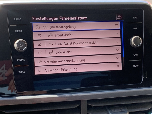 T-Roc 1.5 TSI Style AHK Navi ACC SHZ Kamera