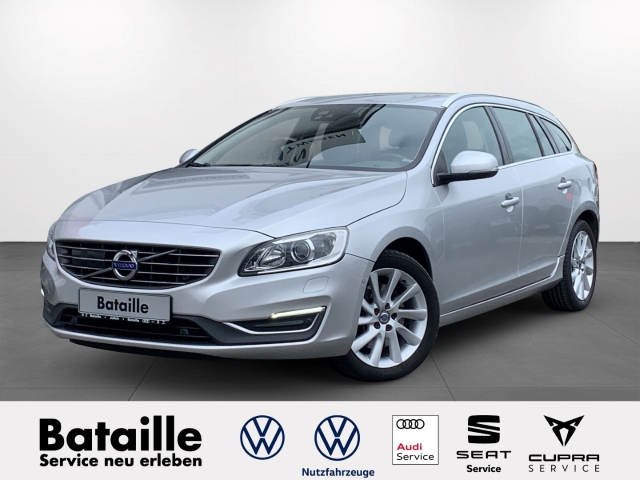 V60 Kombi D5 Summum AHK StandHZG Navi Leder Xen.
