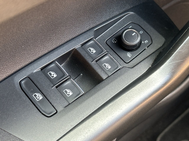 Polo 1.6 TDI Highline Navi LED App-Connect