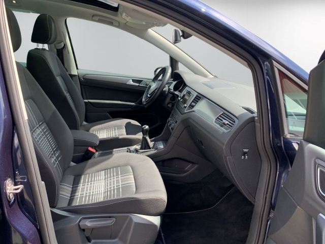 Golf Sportsvan 1.2 TSI Lounge Pano ACC SHZ Klima