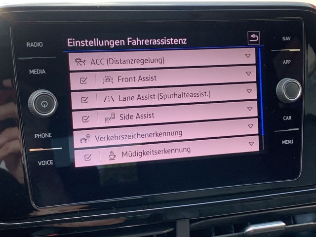 T-Roc 1.5 TSI R-Line Pano Navi Kamera Matrix