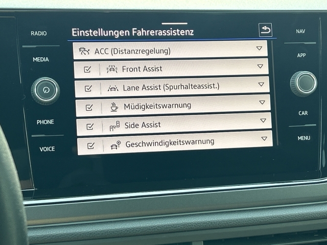 Polo 1.0 TSI R-Line Navi Kamera IQ.Light ACC