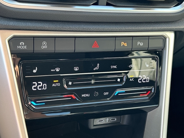 T-Roc 1.0 TSI Move Navi ACC Kamera SHZ GJR