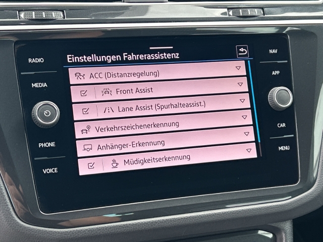Tiguan 1.5 TSI United Nav El. Heckklappe LED Dyn.
