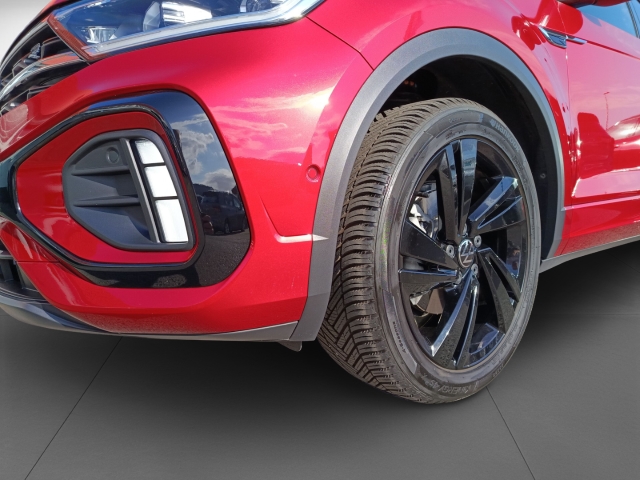 T-Roc 1.5 TSI R-Line DSG AHK Navi LED ACC El. Heckklappe