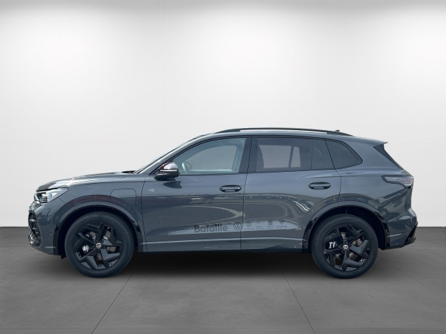 Tiguan 1.5 eHybrid R-Line AHK Pano HUD DCC Navi