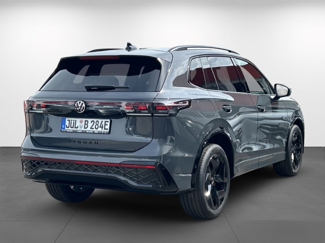 Tiguan 1.5 eHybrid R-Line AHK Pano HUD DCC Navi