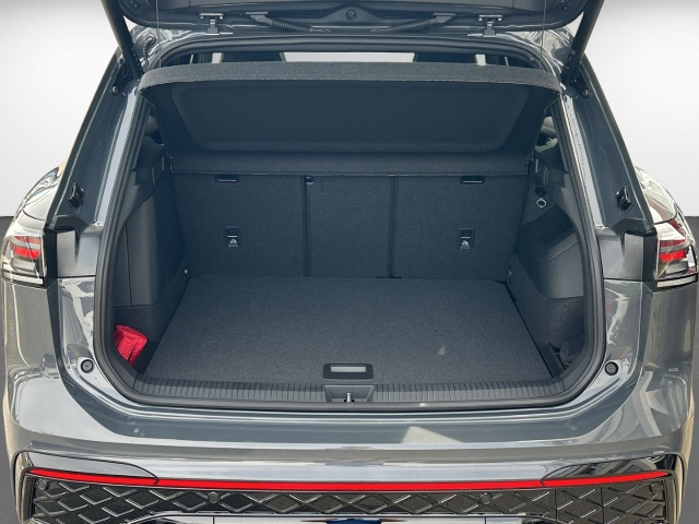 Tiguan 1.5 eHybrid R-Line AHK Pano HUD DCC Navi