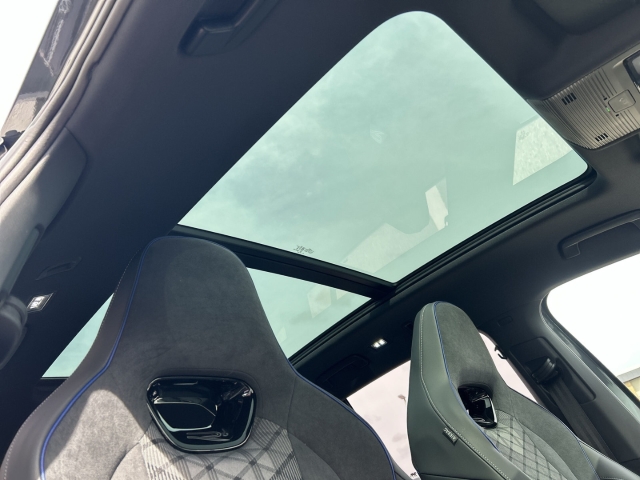 Tiguan 1.5 eHybrid R-Line AHK Pano HUD DCC Navi