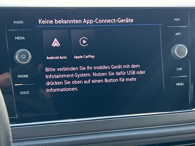 Polo 1.0 TSI R-Line Navi Kamera IQ.Light ACC